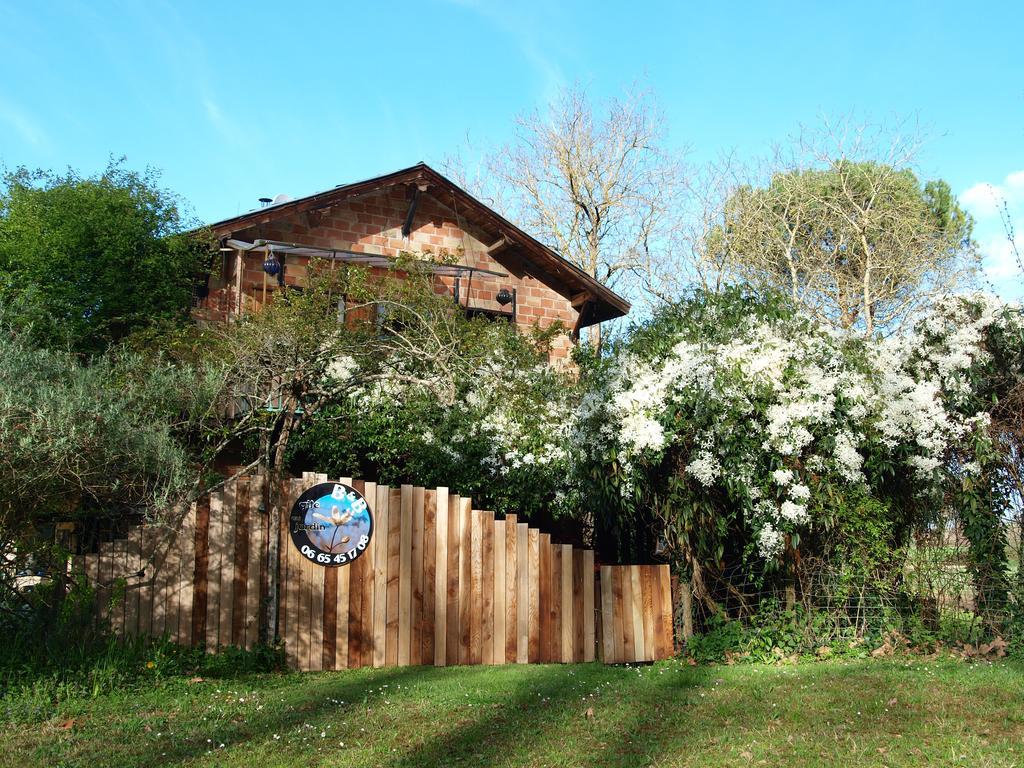 Gite Au Jardin Meilhan-sur-Garonne Номер фото