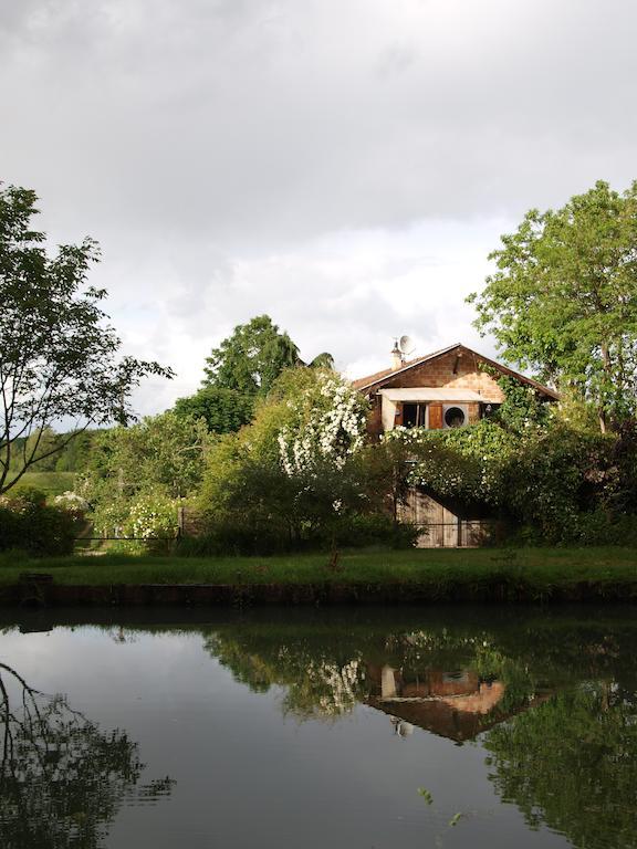 Gite Au Jardin Meilhan-sur-Garonne Номер фото